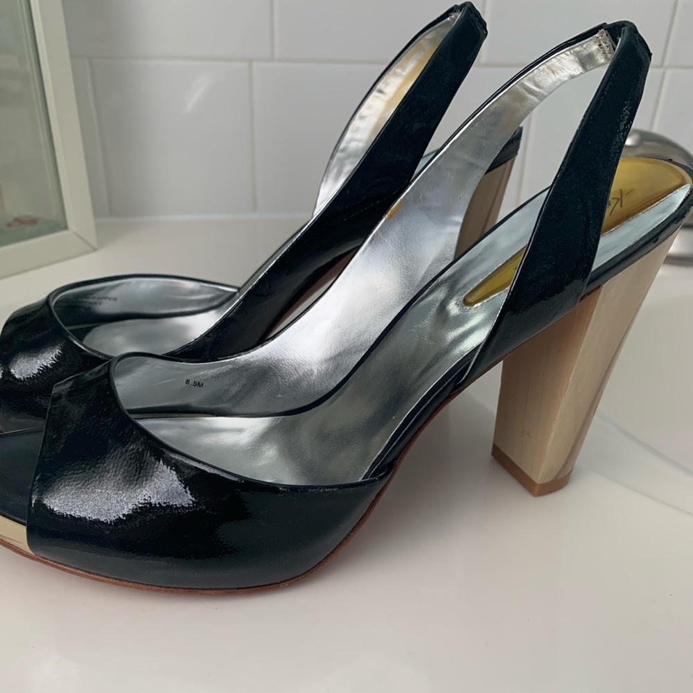 Kenneth Cole black heels